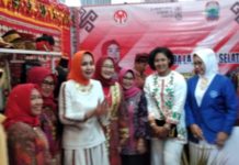 Dekranasda Raih Juara 2 Stand Terbaik di Craft Award