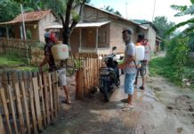 Risma Bumi Agung Semprot Disinfektan Cegah Corona