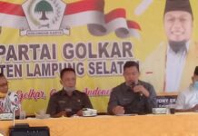 GOLKAR-PKS KONSOLIDASI PENDAFTARAN CALON KE KPUD LAMSEL