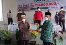 HUT RI Ke 76, BAZNAS Pesawaran Salurkan Bantuan 2516 Mustahiq