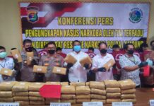 Ditres NARKOBA Polda Lampung gagalkan penyelundupan 3kg sabu,1.300 pil ekstasi, 69kg Ganja