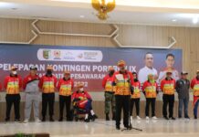 Berpeluang Raih Juara Umum, Dendi Lepas Kontingen Porprov Pesawaran