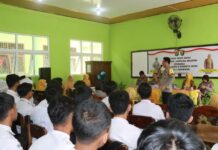 Kapolres Lampung Selatan AKBP Edwin beri Motivasi Siswa SMA N 1 Katibung