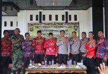 Kapolres Lampung Selatan gelar Jum’at Curhat Quick Wins Presisi di Kecamatan Sragi Meminta Mengaktifkan Kembali Pos Polisi Menjelang Bulan Suci Ramadhan.