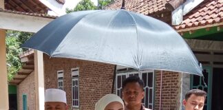 Detik Terakhir Kampanye, DPD PAN Lamsel Secara Maraton Kampanyekan Caleg DPR RI Putri Zulhas, DPRD Provinsi HM. Hazizi, dan DPRD Kabupaten Lamsel Vicky Candra