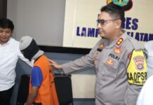 Penyidik Polres Lamsel tetap dua tersangka pelaku perang sarung