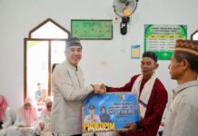 Bupati Dendi Sampaikan Program Baznas di Dua Kecamatan