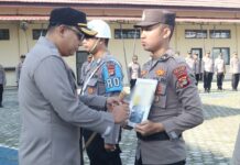 Langgar Kode Etik, Personil Polres Lamsel diberhentikan tidak dengan hormat.