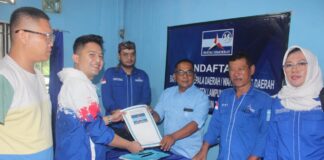 Tim penjaringan Partai Demokrat, Kiki The Potters terakhir Daftar sebagai Balon Wakil Bupati