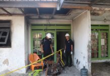 Tim Puslabfor Polri Dalami Kebakaran Gudang BBM Ilegal di Natar