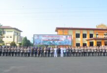 Irjen Pol.Helmy Santika Pimpin Upacara Hari Juang Polri 2024 di Polda Lampung.