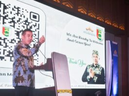 Menjadi Presentator Dalam Perhelatan Lampung Economic & Investment Forum 2024, Dendi Paparkan Potensi Pariwisata dan Industri Pesawaran