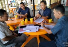 Hadapi Laporan Direktur Radio Kalianda FM, Eks Pegawai 15 Tahun Mengabdi Gandeng Jonizar AR dan Rekan