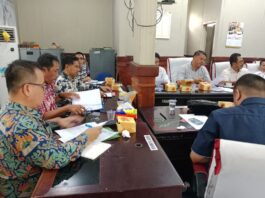 Mulai Terkuak, Anggaran DLH Lamsel Buat Persampahan Rp. 9 M Rutin Rp. 5 M, Sang Kadis Dinilai Cuek Karna Tinggal Di Balam.