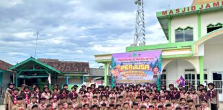 Penguatan Karakter dan Kebersamaan Siswa, MI Raden Intan Wonodadi Melaksanakan Perjusa