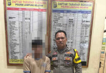 Bhabinkamtibmas Polsek Kalianda Tangkap Buronan Kasus Rp600 Juta di Pulau Sebesi