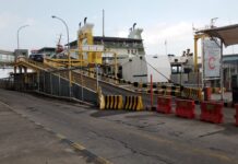 Nataru 2025 di H-3, Pergerakan Penumpang Kapal Merak-Bakauheni Mulai Terlihat