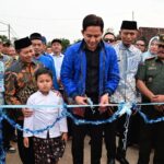 Jalan Kota Baru-Sinar Rejeki Diresmikan, Bupati Egi Tegaskan Pembangunan Jalan Bertahap dan Berkelanjutan